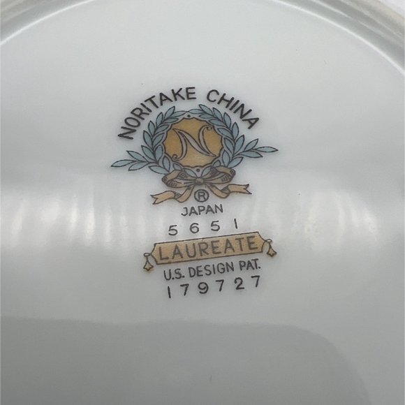 Noritake China Laureate Fruit Bowl 5.5" 5651 Japan White Floral on Blue - Picture 4 of 5